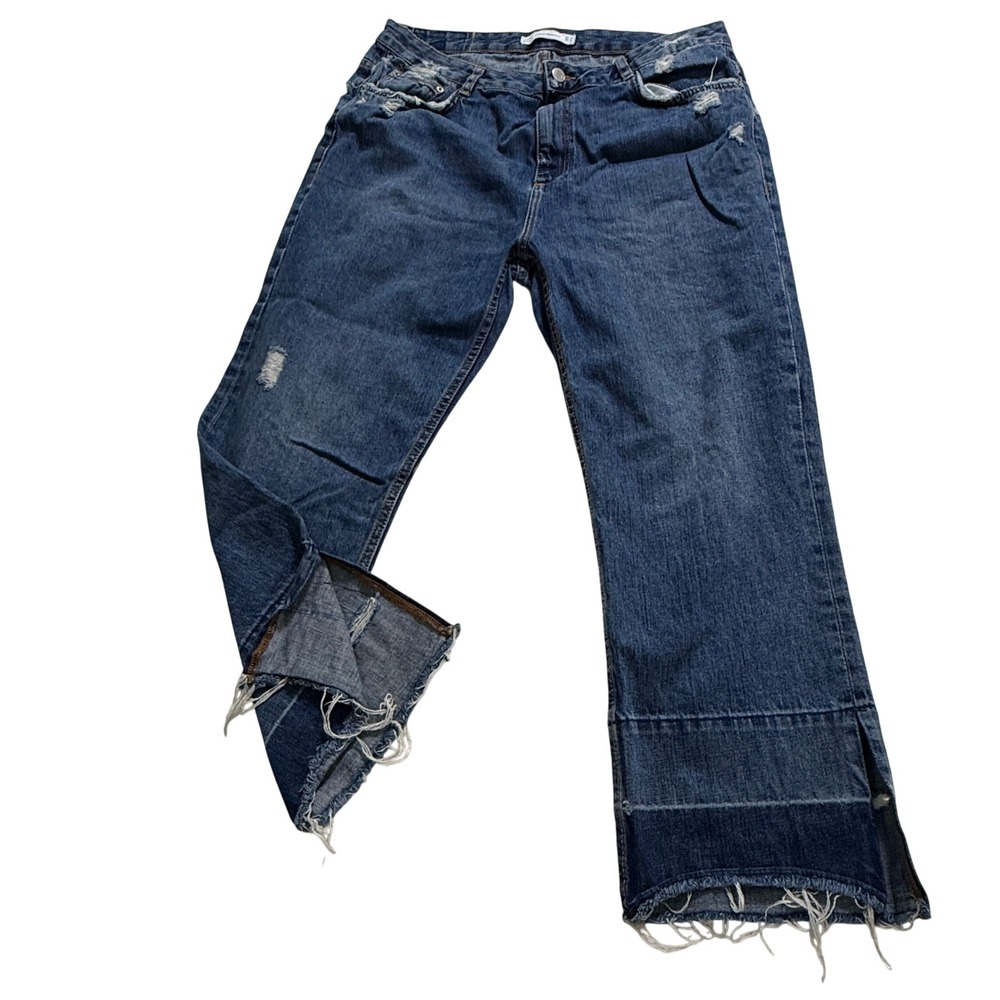 Zara Jeans‎ Women 8 Blue Trafaluc Distressed Wide Leg Raw Hem Side Slit Denim